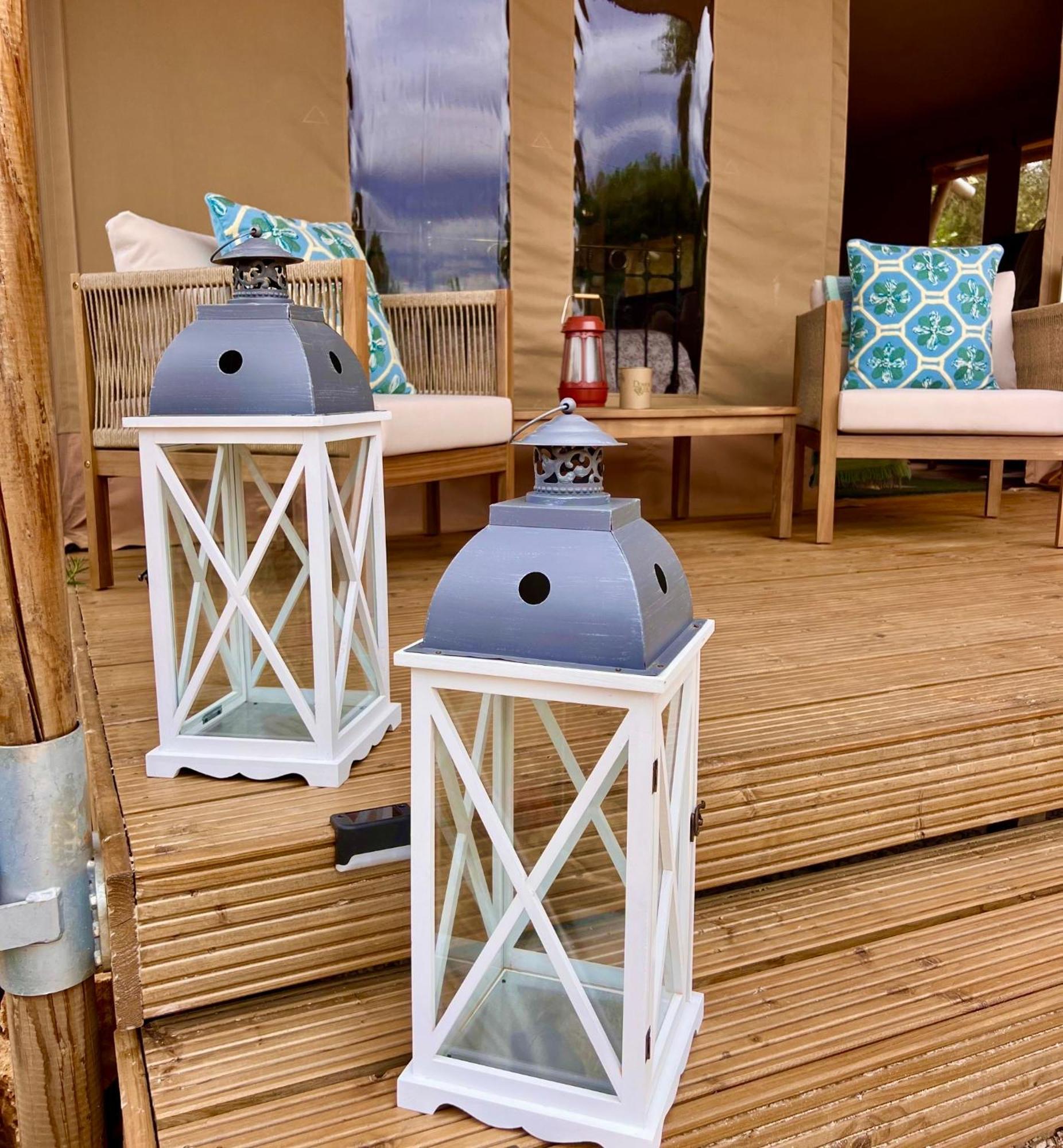 Domus Olea Glamping Hotel เชจลีเมสซาปิกา ภายนอก รูปภาพ